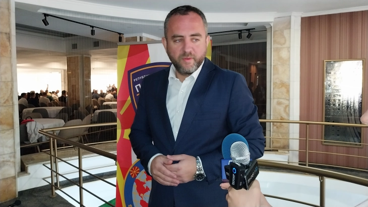Премногу „случајности“ има во последните пожари, што водат до факти за хибриден напад, смета Тошковски