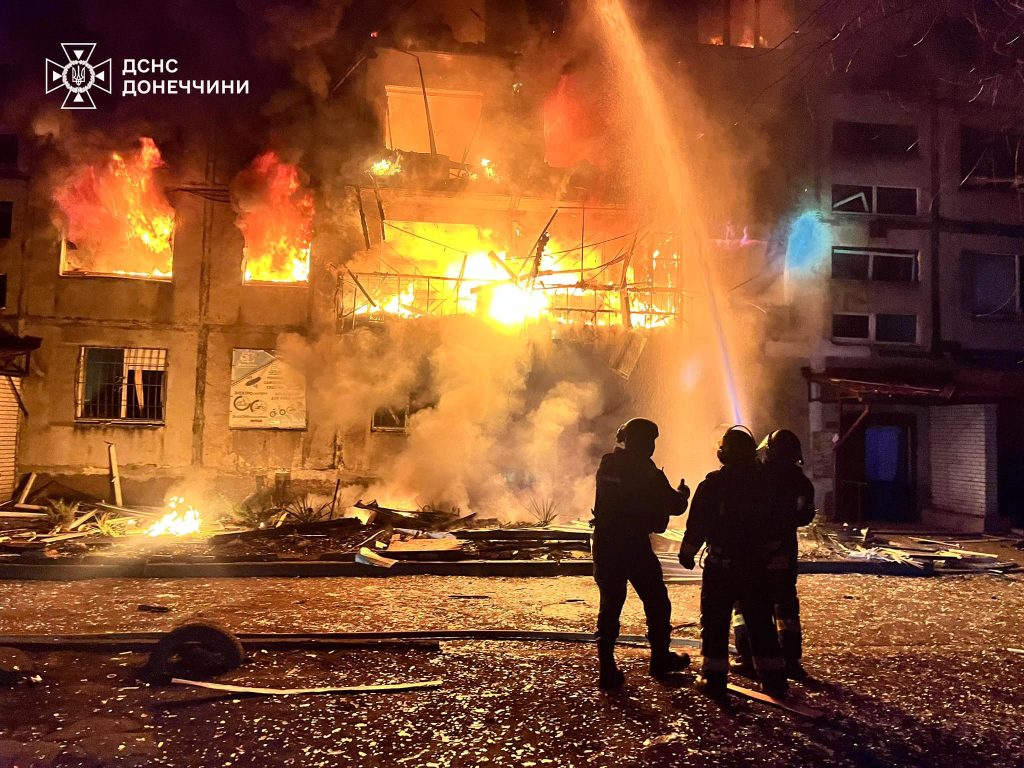 Масовен напад на Русија врз Украина, Полска затвори аеродроми и подигна борбени авиони
