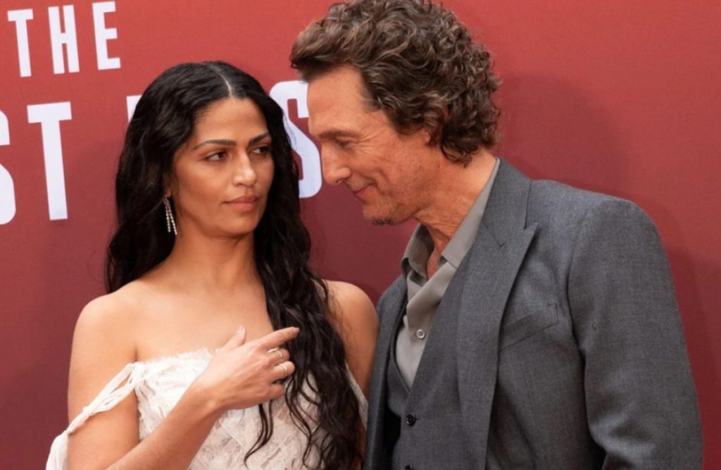 Како Метју Меконахи ја пронајде жената на својот живот: еден сон го „отрезни“