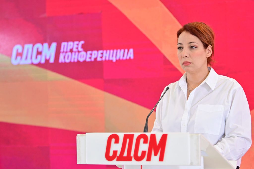 Филипче најави кадровски промени во СДСМ, потпретседателката Чупеска прва поднесе оставка