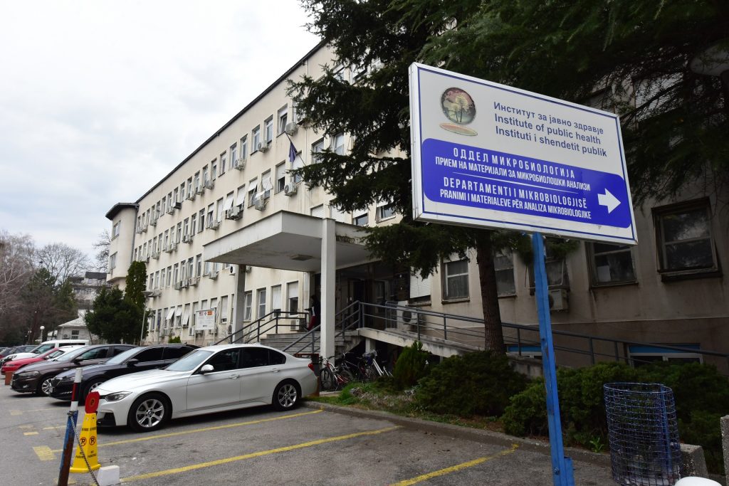 Андоновска: Земени се брисеви од раце, нос и грло на вработени во кујната во „Димо Хаџи Димов“