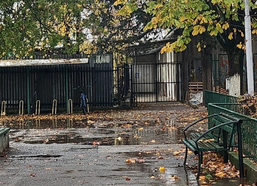 Пронајдени фекални бактерии во мусаката и на три чешми во училиштето „Димо Хаџи Димов“ во Скопје