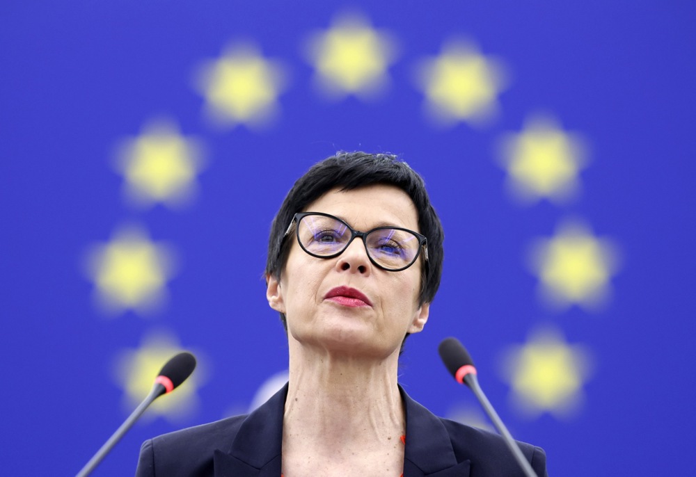 Mарта Кос има предлози како да почнат преговорите со Украина, но не и со Македонија