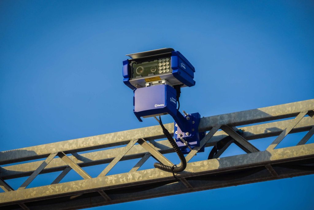 „Летаат“ со над 200 километри на час, системот „Безебеден град“ регистрираше рекорд на скопската обиколница