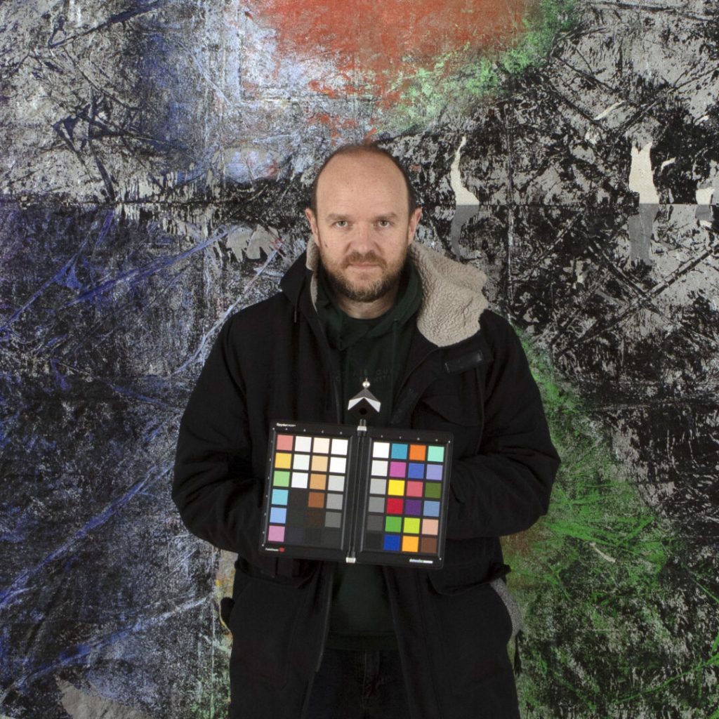 Сашо Блажес изложува на меѓународна изложба во Кина