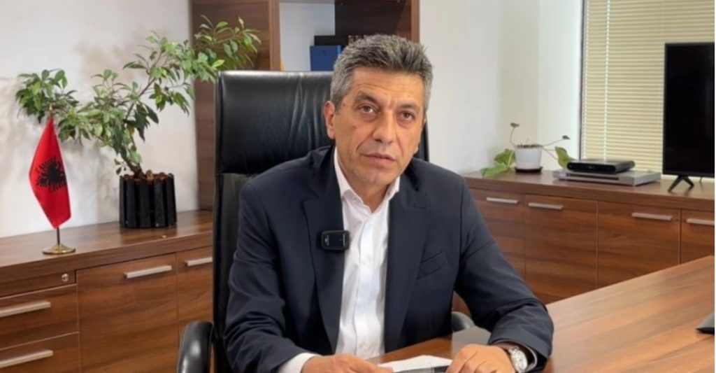 Меџити: Конгресoт на ДУИ беше фарса и куклен театар