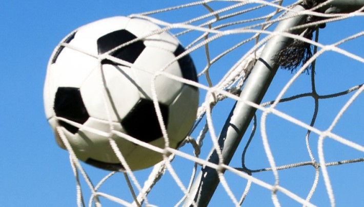 Кога твојот тим ќе води со 3:1 а на крај ќе загуби, се случува ова…. (ВИДЕО)