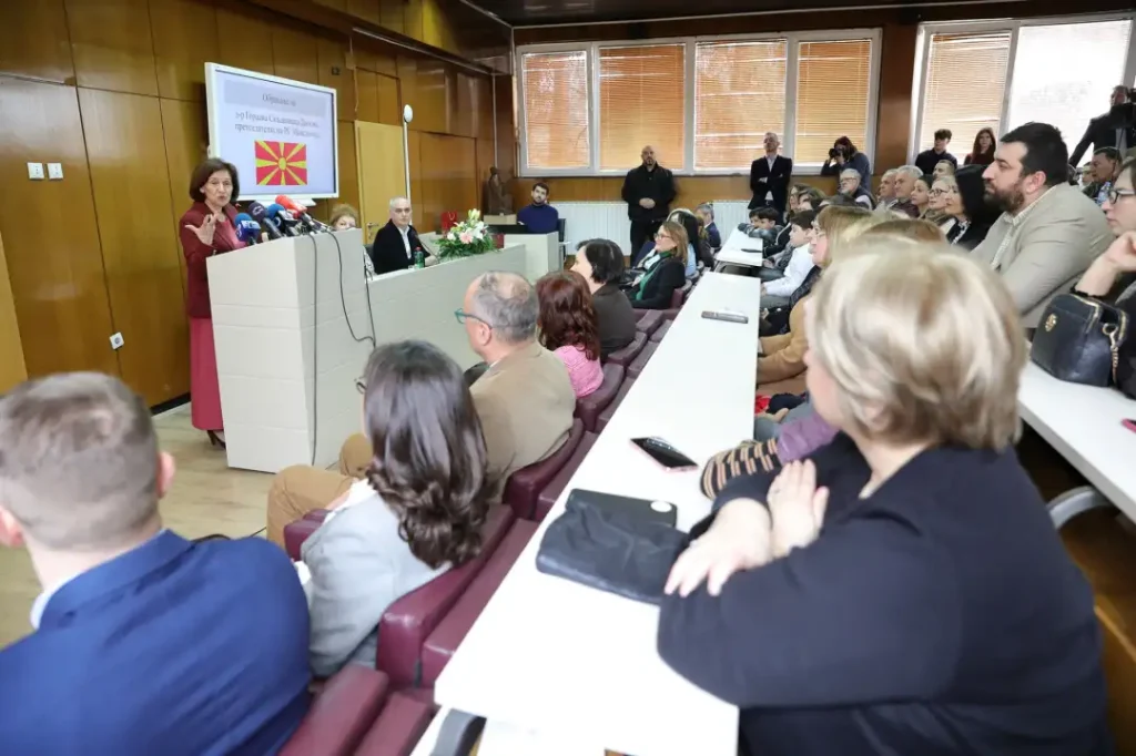 Ден на мајчиниот јазик: Јазикот не е само граматика и речник, тој е архива на културната меморија