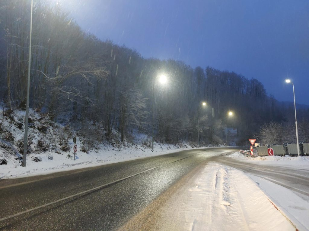 Затворен патот од Гостивар кон Чегране, Вардар се излеа во Форино