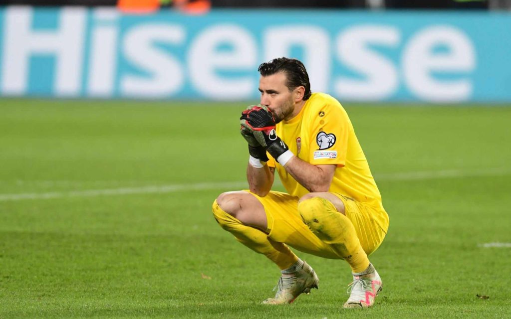 Данскиот селектор лут на Столе: Никој не сака да гледа натпревар со голман кој се зафркава 95 минути