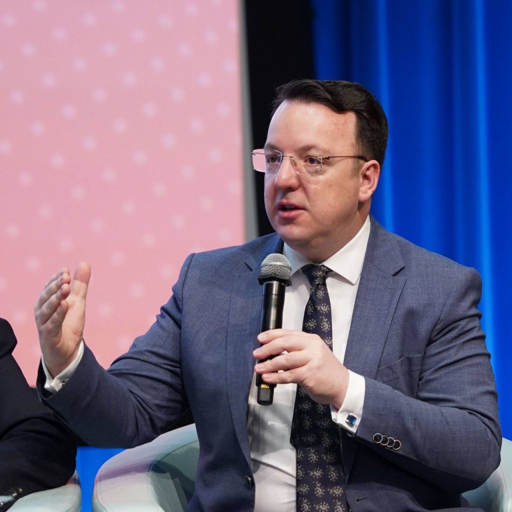 Николоски: Во Вашингтон ги потврдивме добрите политички и економски врски меѓу Македонија и САД