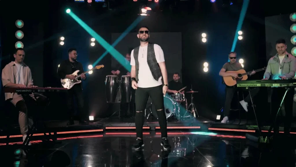 Што се случува низ скопските улици по полноќ? Jack Daniel откри сè во новиот спот