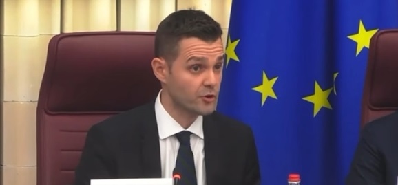 Муцунски во работна посета на Франција