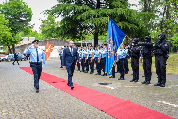 Тошковски најави одложување на примената на новиот Закон за внатрешни работи
