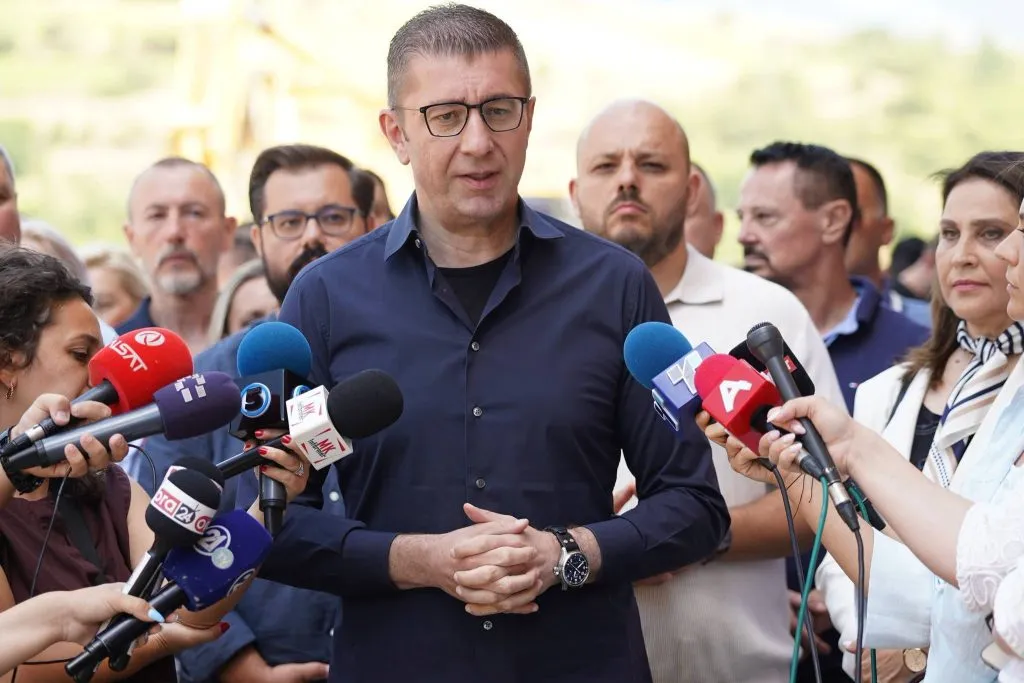 Мицкоски не открива кој ќе биде секретар за добро владеење, СДСМ со критики
