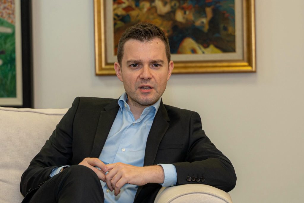 Муцунски за МИА: Од ЕУ слушаме и поинакви пораки дека треба да се гарантира предвидливоста на нашиот европски пат