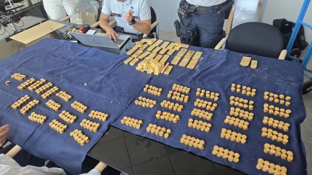 Работници при ископ на канализациска цевка во Белгија, пронашле злато вредно 9 милиони евра.
