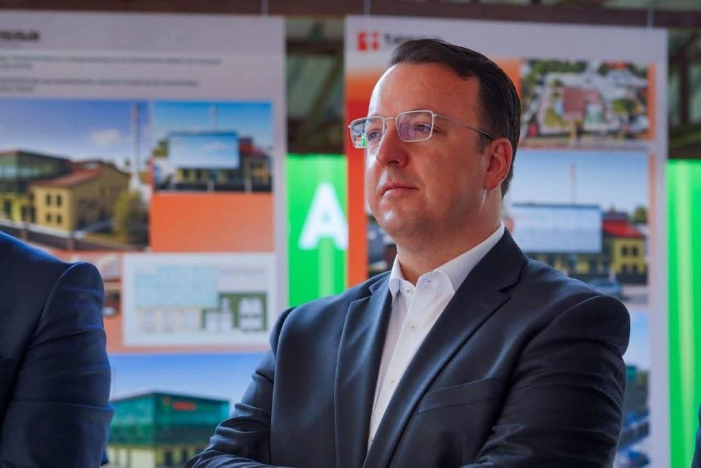 Николоски: „4iG“ ќе ја донесе сателитската мрежа на Илон Маск во Македонија